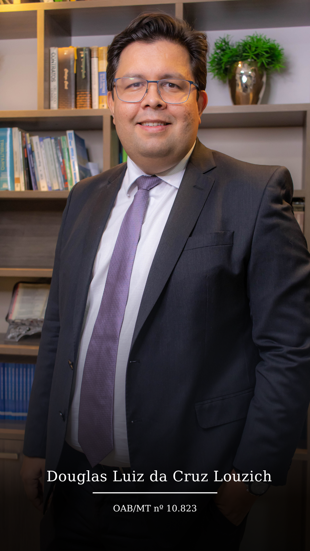 DOUGLAS LUIZ DA CRUZ LOUZICH